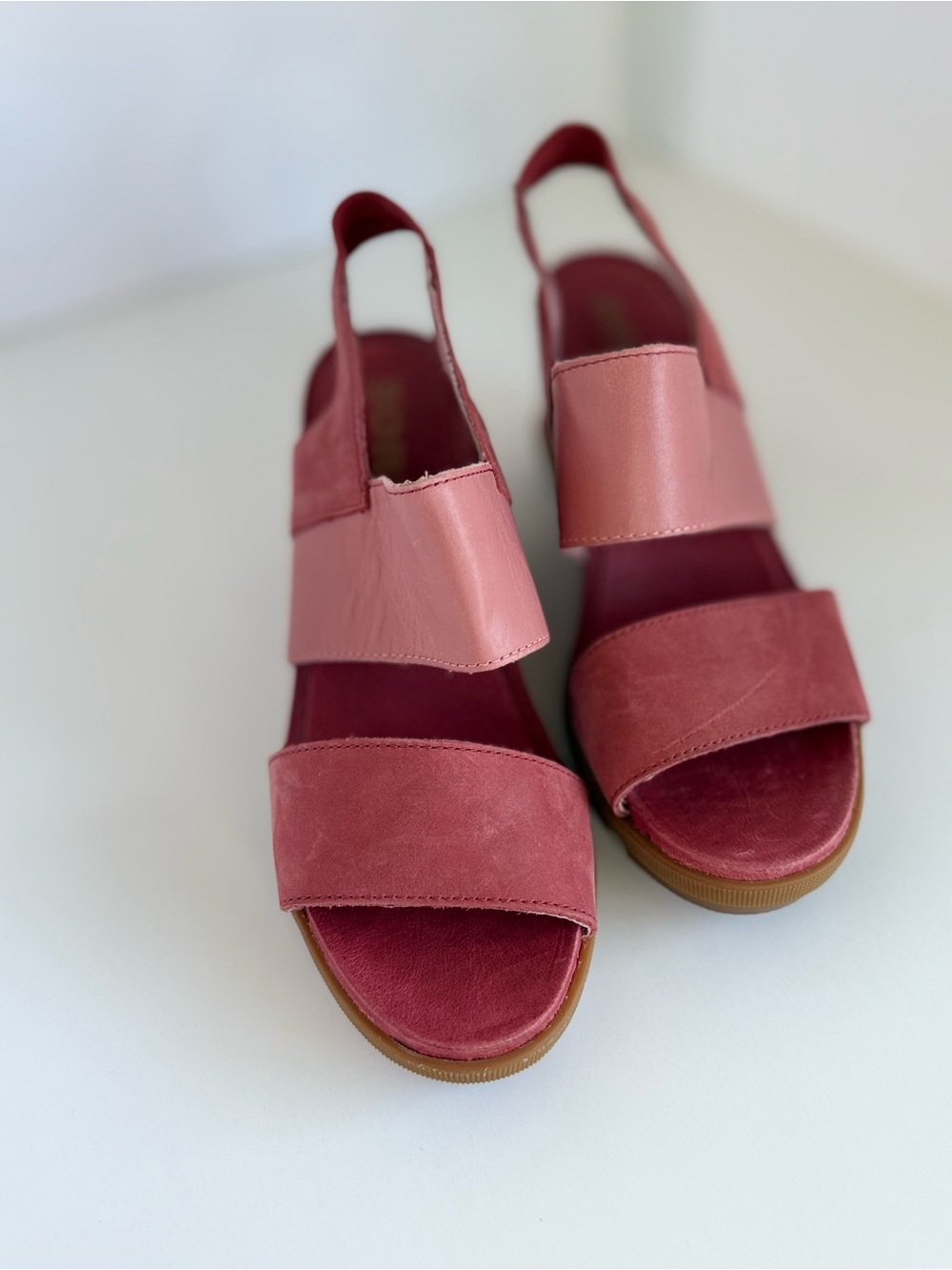 Sorel Women’s Slingback Sandals in Dusty Rose and Blush